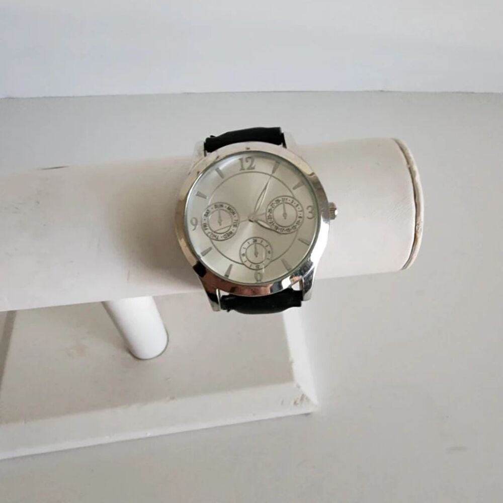Multifunction Fashion Faux Leather Black Watch *flaw